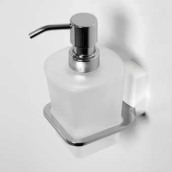 Дозатор WASSERKRAFT Leine K-5000 WHITE K-5099WHITE бежевый/хром