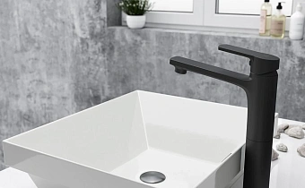 Смеситель для раковины ESKO SINGAPORE SB 25 чёрный матовый