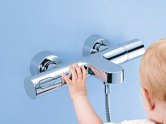 Смеситель для ванны GROHE Grohtherm 3000 Cosmopolitan 34276000 хром