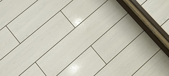 Матовый керамогранит BERYOZA CERAMICA Дуб GP 608774 белый 14,7х59,4см 1,325кв.м.