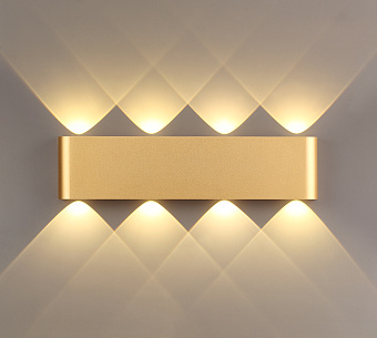Светильник настенный Odeon HIGHTECH 3893/8WL 8Вт LED