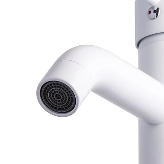 Смеситель для раковины Maxonor PL1087-8 белый