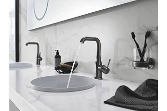 Смеситель для раковины GROHE Essence New 32628AL1 серый