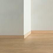 Плинтус Quick-Step 2400х77х14мм Дуб Песочный Греш QSPSKR03361