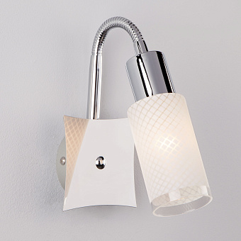 Бра Eurosvet Sherwood 20030/1 хром 40Вт E14