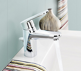 Смеситель для раковины GROHE Europlus 32612002 хром