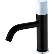 Смеситель для раковины Boheme Stick 121-B-MR-W чёрный