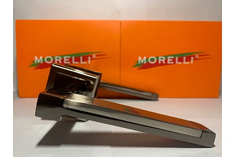 Дверная ручка нажимная MORELLI SANIBEL MH-39 SN/BN-S белый никель/чёрный никель