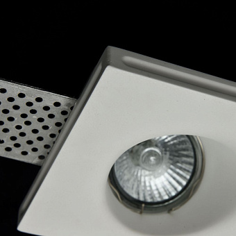 Светильник точечный встраиваемый Maytoni Gyps Modern DL002-1-02-W 35Вт GU10