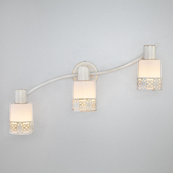 Светильник настенный Eurosvet Silvia 20025/3 белый с золотом 40Вт E14