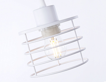 Люстра подвесная Ambrella Traditional TR8078 400Вт 3 лампочек E27