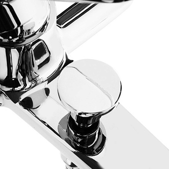 Смеситель для ванны MILARDO Dover DOVSB00M02 хром глянец