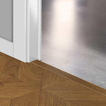 Порог Quick-Step 2150х48х13мм Дуб Горчичный QSINCP04162