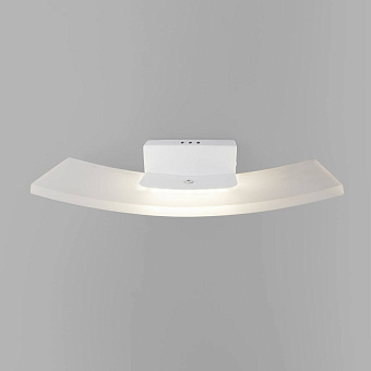 Светильник настенный Eurosvet Share 40152/1 LED белый 3Вт LED