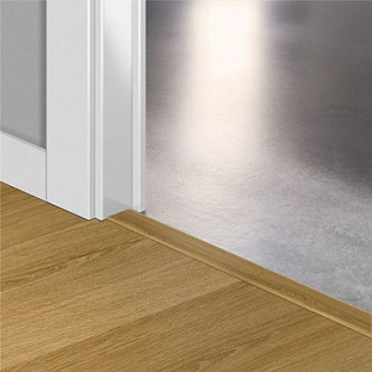 Порог Quick-Step 2000х45х8мм Эко дымчатый QSVINCP40238