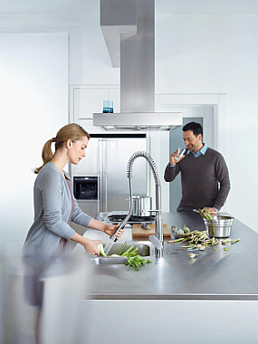 Смеситель для кухни GROHE K7 32950000 гибкий излив хром