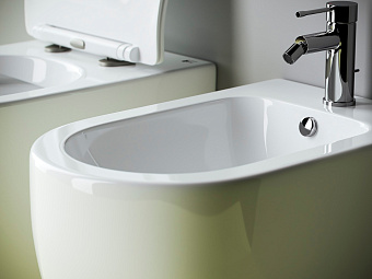 Биде напольное Ceramica Nova METROPOL CN4005