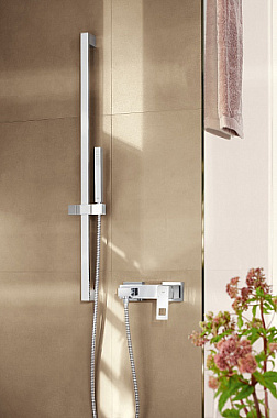 Смеситель для ванны GROHE Eurocube 23141000 хром