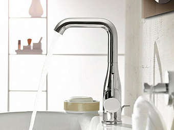 Смеситель для раковины GROHE Essence New 23462001 хром