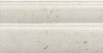 Бордюр KERAMA MARAZZI Карму FMA027R бежевый светлый матовый обрезной 15х30см 0,045кв.м.
