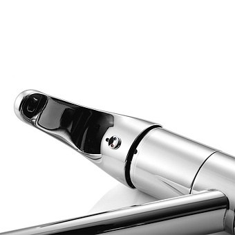 Смеситель для кухни MILARDO Davis DA56002C MI поворотный излив хром глянец