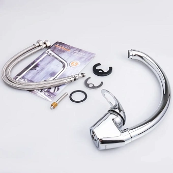 Смеситель для кухни Maxonor MN4115 поворотный излив хром