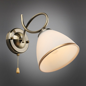 Бра Omnilux Alimini OML-25301-01 60Вт E27
