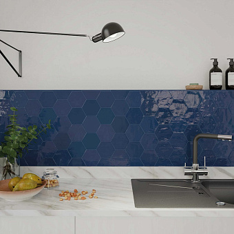 Настенная плитка WOW Zellige Hexa 122085 Cobalt 10,8х12,4см 0,382кв.м. глянцевая