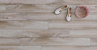 Ламинат Sunfloor 8-33 Сосна Тахо SF52 1380х161х8мм 33 класс 2,44кв.м