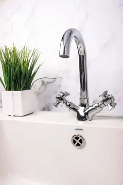 Смеситель для раковины Maxonor MN4524 хром