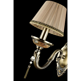 Светильник настенный Maytoni Demitas RC024-WL-01-R 40Вт E14