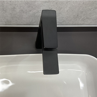 Смеситель для раковины Comforty FC071B-CMT чёрный