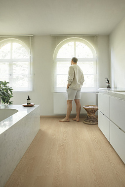 Ламинат Quick-Step Classic Plus Hydro Дуб натуральный отбеленный CLH4089 1200х190х8мм 32 класс 1,596кв.м